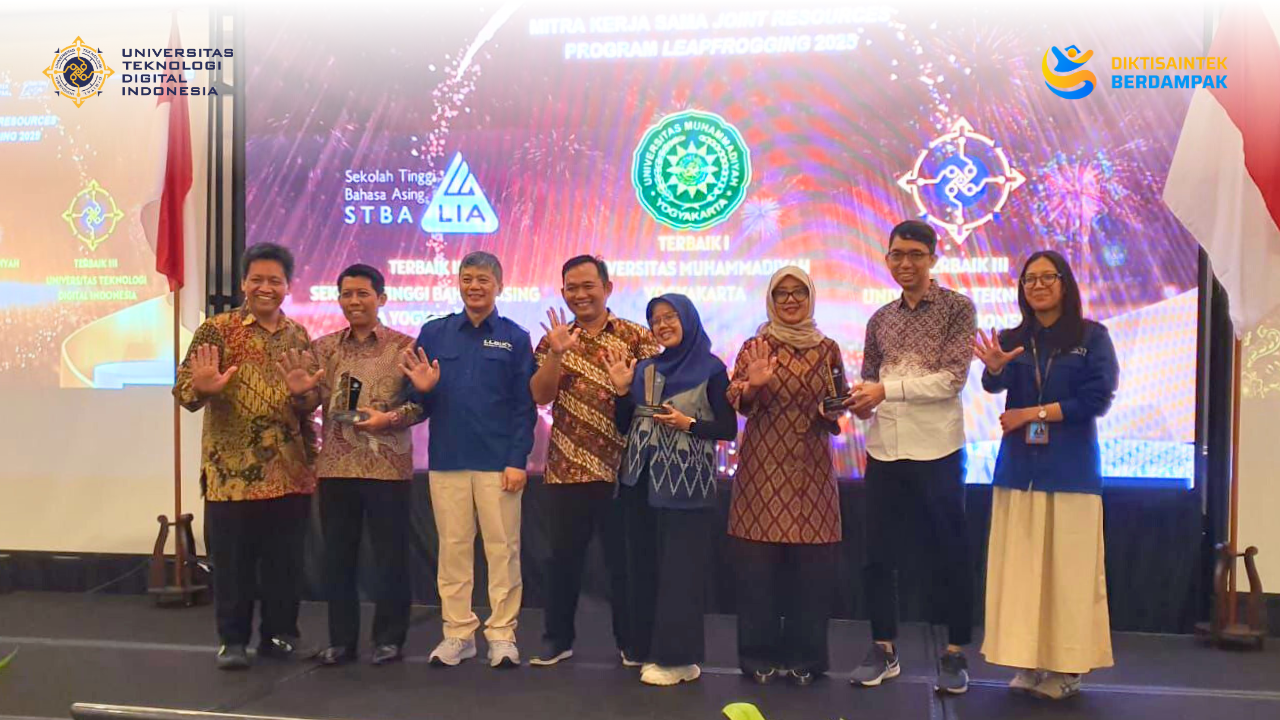 UTDI Raih Peringkat Ketiga Kategori Kerja Sama Joint Resources pada Penghargaan LLDIKTI Wilayah V