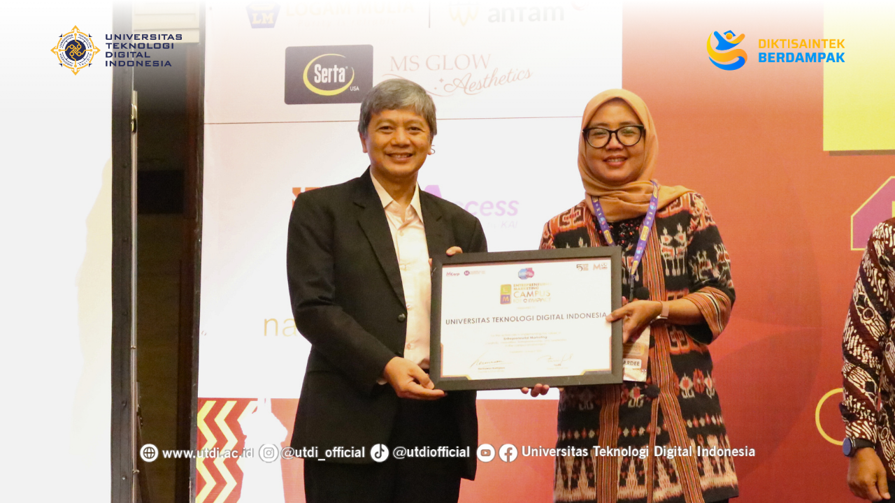 UTDI Raih Penghargaan Campus Entrepreneurial Marketing Award di Jogja Marketing Festival 2025